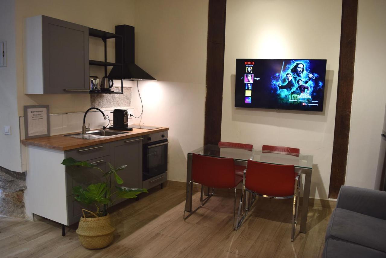 Opera Suites Fidelio , Cozy Studio In The Very Center Of Madrid Buitenkant foto